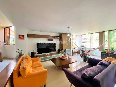 Apartamento en venta en El Poblado, Medellín · foto 5 de 13