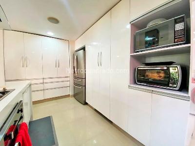 Apartamento en venta en El Poblado, Medellín · foto 9 de 13