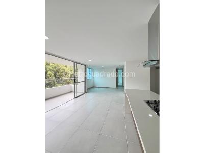 Apartamento de 3 alcobas en venta en Loma De San Jose, Sabaneta, 87 m² · foto 2 de 13