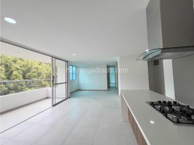 Apartamento de 3 alcobas en venta en Loma De San Jose, Sabaneta, 87 m² · foto 4 de 13
