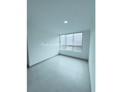 Apartamento de 3 alcobas en venta en Loma De San Jose, Sabaneta, 87 m² · foto 13 de 13