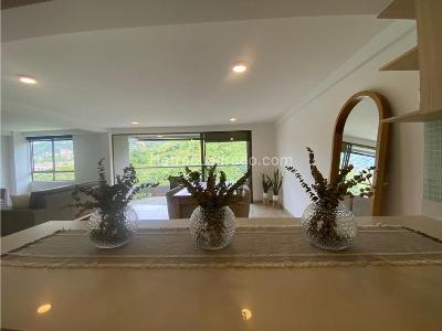 Apartamento en venta en Loma De Los Bernal, Medellín · foto 4 de 20