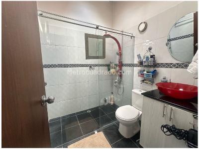 Casa de 3 alcobas en venta en San German, Medellín, 111 m² · foto 8 de 10