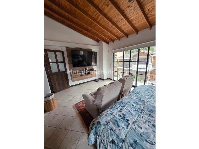 Casa de 4 alcobas en venta en Sabaneta, Sabaneta, 249 m² · foto 6 de 20