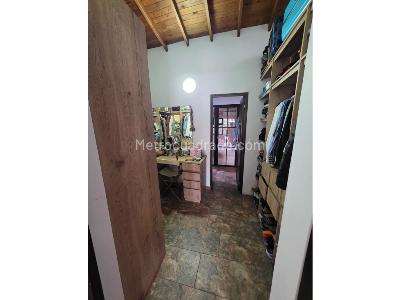 Casa de 4 alcobas en venta en Sabaneta, Sabaneta, 249 m² · foto 11 de 20
