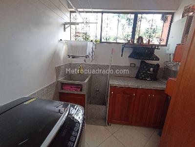 Casa de 3 alcobas en venta en Belen Loma De Los Bernal, Medellín, 142 m² · foto 9 de 20