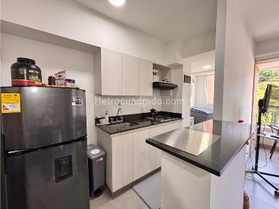 Apartamento de 3 alcobas en venta en Asdesillas, Sabaneta, 62 m² · foto 6 de 20