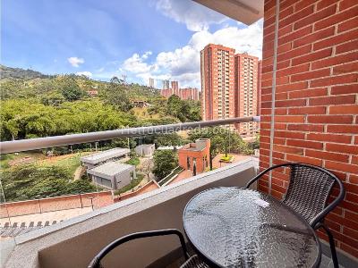 Apartamento de 3 alcobas en venta en Asdesillas, Sabaneta, 62 m² · foto 9 de 20