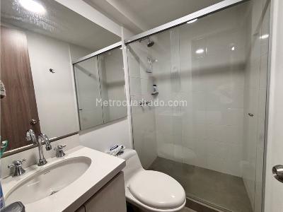 Apartamento de 3 alcobas en venta en Asdesillas, Sabaneta, 62 m² · foto 18 de 20