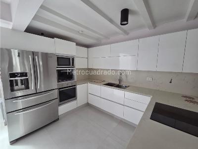 Casa de 3 alcobas en venta en Belen La Mota, Medellín, 170 m² · foto 8 de 20