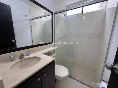Apartamento en venta en Belen Loma De Los Bernal, Medellín · foto 10 de 11