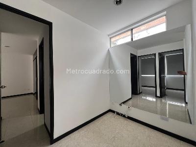 Apartamento en venta en Belen Loma De Los Bernal, Medellín · foto 11 de 11