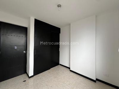 Apartamento en venta en Belen Loma De Los Bernal, Medellín · foto 8 de 11