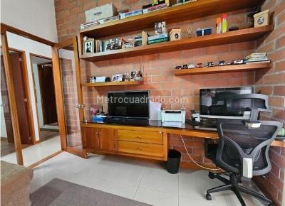 Casa de 4 alcobas en venta en Belen La Mota, Medellín, 117 m² · foto 11 de 20
