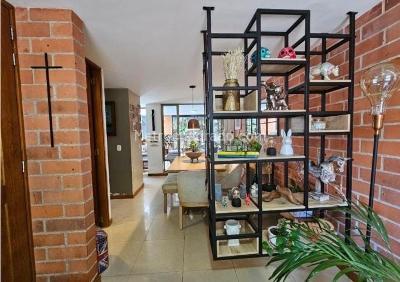 Casa de 4 alcobas en venta en Belen La Mota, Medellín, 117 m² · foto 4 de 20