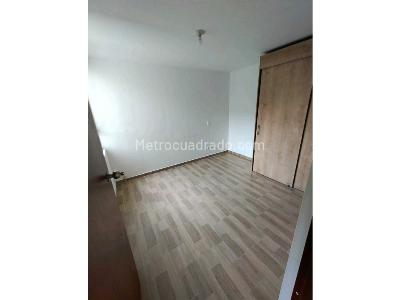 Apartamento en venta en Loma De Los Bernal, Medellín · foto 7 de 20
