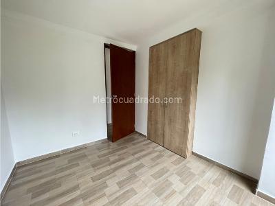 Apartamento en venta en Loma De Los Bernal, Medellín · foto 20 de 20