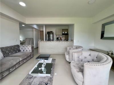 Apartamento de 3 alcobas en venta en Sabaneta, Sabaneta, 83 m² · foto 15 de 20