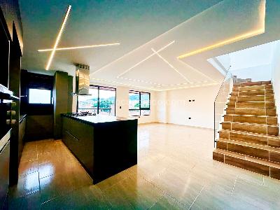 Apartamento de 4 alcobas en venta en Belen Rosales, Medellín, 128 m² · foto 12 de 20