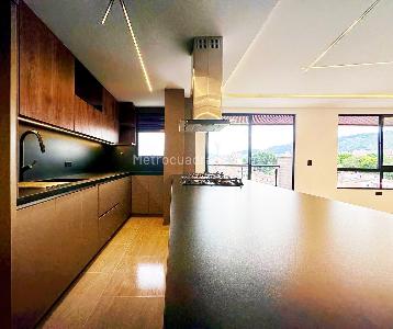 Apartamento de 4 alcobas en venta en Belen Rosales, Medellín, 128 m² · foto 5 de 20