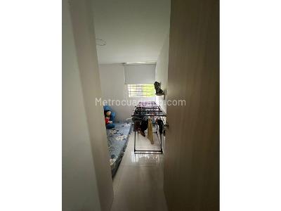 Apartamento de 3 alcobas en venta en Robledo Pajarito, Medellín, 50 m² · foto 15 de 20