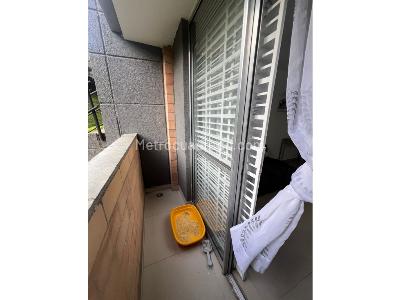 Apartamento de 3 alcobas en venta en Robledo Pajarito, Medellín, 50 m² · foto 7 de 20