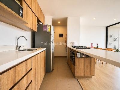 Apartamento de 2 alcobas en venta en El Trianon, Envigado, 84 m² · foto 4 de 18