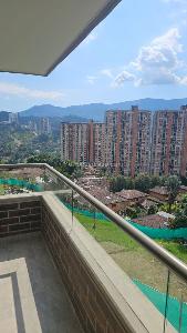 Apartamento de 3 alcobas en venta en Las Lomitas, Sabaneta, 68 m² · foto 2 de 20