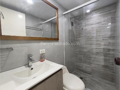 Apartamento de 2 alcobas en venta en Nueva Villa De Aburra, Medellín, 66 m² · foto 4 de 10