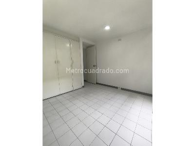 Apartamento de 2 alcobas en venta en Nueva Villa De Aburra, Medellín, 66 m² · foto 6 de 10