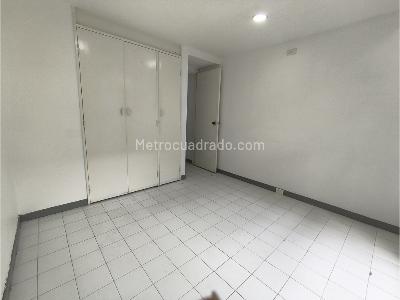 Apartamento de 2 alcobas en venta en Nueva Villa De Aburra, Medellín, 66 m² · foto 8 de 10