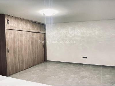 Casa de 3 alcobas en venta en Laureles, Medellín, 85 m² · foto 8 de 14
