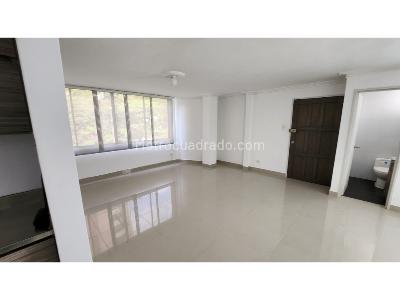 Apartamento de 3 alcobas en venta en Laureles, Medellín, 131 m² · foto 15 de 20