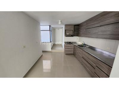Apartamento de 3 alcobas en venta en Laureles, Medellín, 131 m² · foto 3 de 20