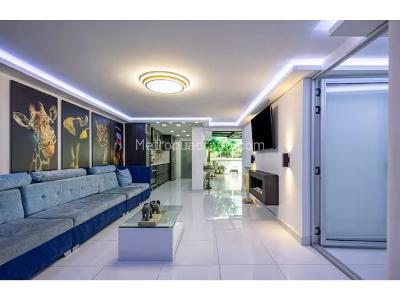 Apartamento de 3 alcobas en venta en Laureles, Medellín, 202 m² · foto 9 de 20