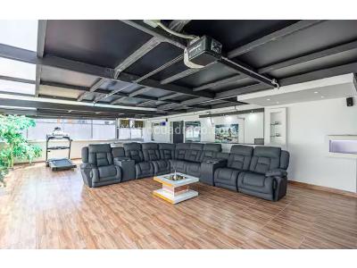 Apartamento de 3 alcobas en venta en Laureles, Medellín, 202 m² · foto 17 de 20