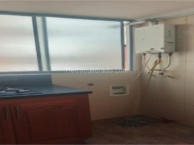 Apartamento de 2 alcobas en venta en Laureles, Medellín, 74 m² · foto 3 de 6