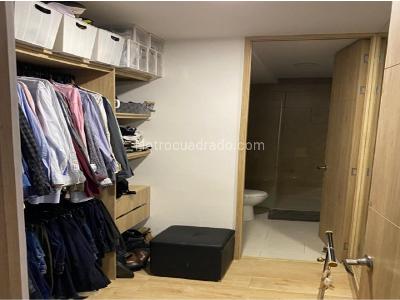 Apartamento en venta en Los Colores, Medellín · foto 4 de 20