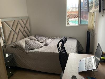 Apartamento en venta en Los Colores, Medellín · foto 7 de 20