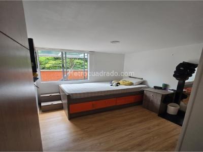 Apartamento en venta en Loma Del Indio, Medellín · foto 11 de 20
