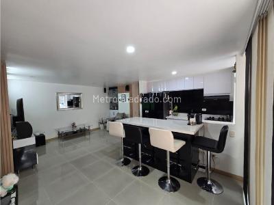 Apartamento en venta en Loma Del Indio, Medellín · foto 6 de 20