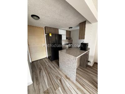 Apartamento de 3 alcobas en venta en Loma De Los Bernal, Medellín, 80 m² · foto 9 de 20