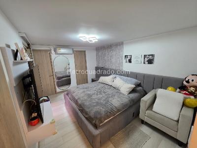 Apartamento de 3 alcobas en venta en Belen Loma De Los Bernal, Medellín, 114 m² · foto 18 de 20