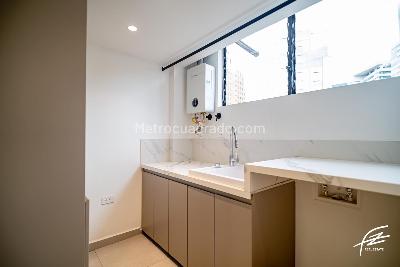 Apartamento de 4 alcobas en venta en Milla De Oro, Medellín, 110 m² · foto 7 de 20