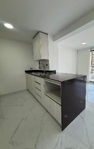 Apartamento de 3 alcobas en venta en Belenloma De Los Bernal, Medellín, 81 m² · foto 3 de 15