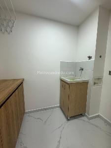 Apartamento de 3 alcobas en venta en Belenloma De Los Bernal, Medellín, 81 m² · foto 5 de 15