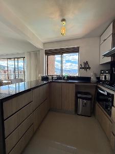 Apartamento de 2 alcobas en venta en Belen Loma De Los Bernal, Medellín, 96 m² · foto 4 de 18