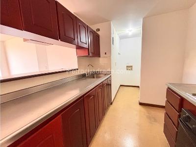 Apartaestudio en venta en Patio Bonito, Medellín, 48 m² · foto 4 de 20