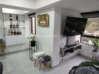 Apartamento de 2 alcobas en venta en Pan De Azucar, Sabaneta, 52 m² · foto 3 de 17