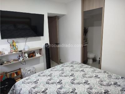 Apartamento de 2 alcobas en venta en Pan De Azucar, Sabaneta, 52 m² · foto 7 de 17